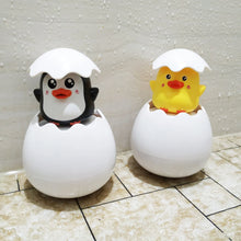 Charger l&#39;image dans la galerie, Jouet de bain pour bébé, mignon canard pingouin œuf arroseur d&#39;eau salle de bain arrosage douche jouets d&#39;eau de natation pour enfants cadeau
