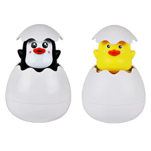 Charger l&#39;image dans la galerie, Jouet de bain pour bébé, mignon canard pingouin œuf arroseur d&#39;eau salle de bain arrosage douche jouets d&#39;eau de natation pour enfants cadeau
